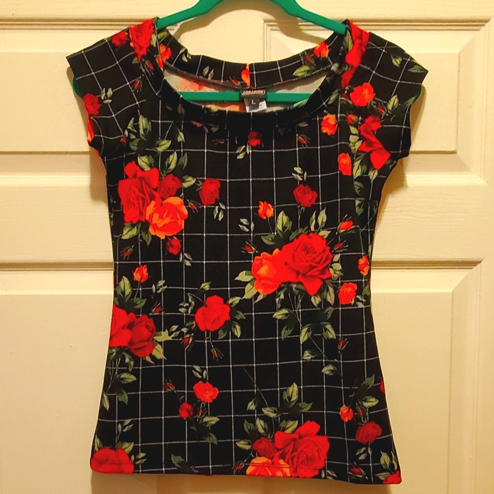 Retrolicious Boat Neck Top 4024 in Grid Floral Black Red Green sz L